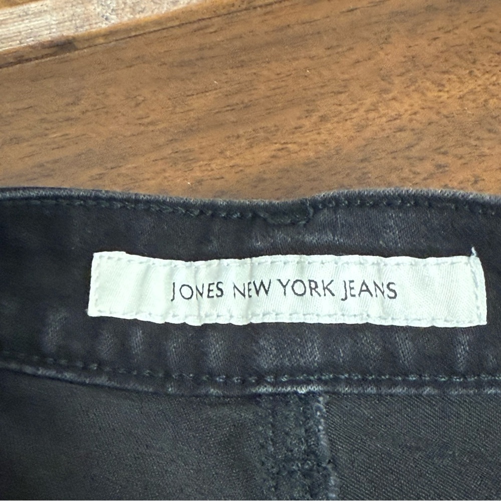 Jones New York Black Slim Fit Stretch Jeans Sz 12 Short Classic Fall Style - Picture 4 of 8